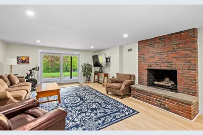 4 Cushing St, Hingham, MA 02043 - Photo 24