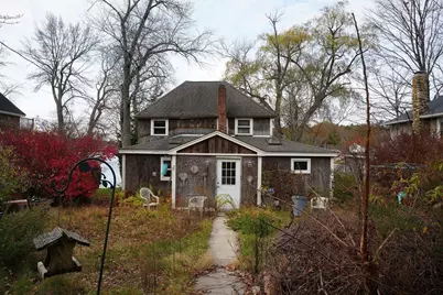 27 Taft Ave, Mendon, MA 01756 - Photo 6