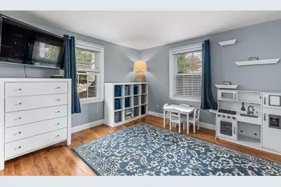 61 Ledgewood Rd, Dedham, MA 02026 - Photo 8