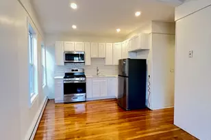 11 Franklin, Boston, MA 02129 - Photo 4