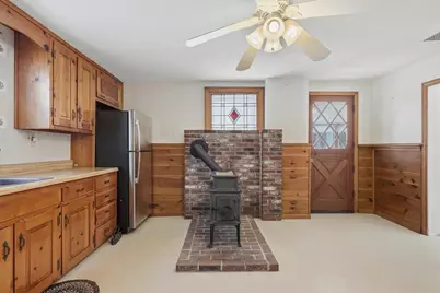 129 Whittier Rd, Haverhill, MA 01830 - Photo 16