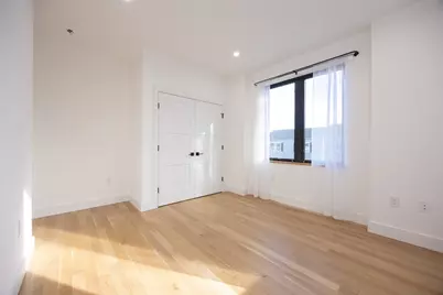 25 Tolman St #2, Waltham, MA 02453 - Photo 22