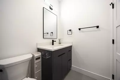 25 Tolman St #2, Waltham, MA 02453 - Photo 38