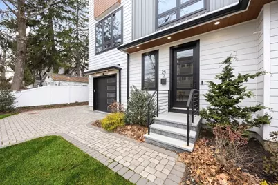 25 Tolman St #2, Waltham, MA 02453 - Photo 6