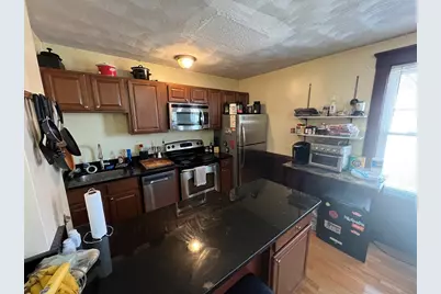 221 Holland St #2, Somerville, MA 02144 - Photo 4