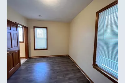 225 Holland St #2, Somerville, MA 02144 - Photo 8