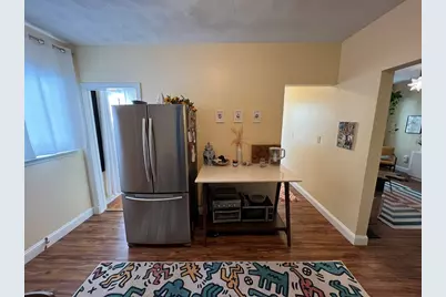 225 Holland St #1, Somerville, MA 02144 - Photo 4