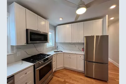 11 Burnham St #2, Somerville, MA 02144 - Photo 6