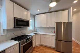 11 Burnham St, Somerville, MA 02144 - Photo 6