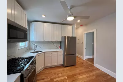 11 Burnham St #2, Somerville, MA 02144 - Photo 2
