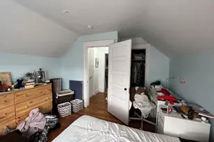 11 Burnham St, Somerville, MA 02144 - Photo 4