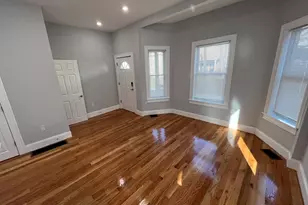 29 Alpine St, Somerville, MA 02144 - Photo 10