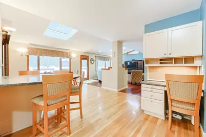 18 Sherborne Cir, Ashland, MA 01721 - Photo 10