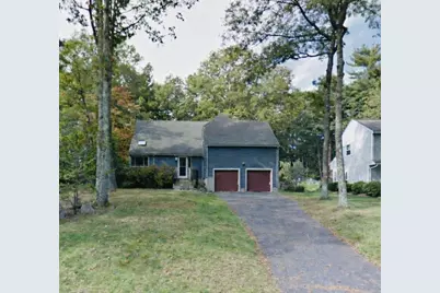 18 Sherborne Cir, Ashland, MA 01721 - Photo 2