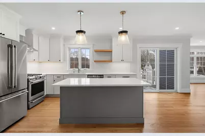 125 Livingstone Ave, Beverly, MA 01915 - Photo 8