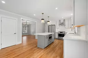 125 Livingstone Ave, Beverly, MA 01915 - Photo 6