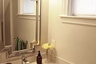 40 Evergreen Ave, Somerville, MA 02145 - Photo 10