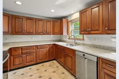 178 W Pomeroy Lane, Amherst, MA 01002 - Photo 10