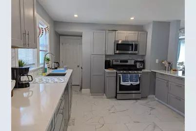 40 Harriet Ave, Quincy, MA 02171 - Photo 10