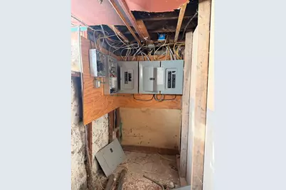 5 Kendrick St, Lawrence, MA 01841 - Photo 30