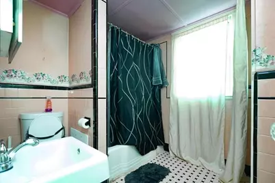 5 Kendrick St, Lawrence, MA 01841 - Photo 14