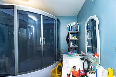 5 Kendrick St, Lawrence, MA 01841 - Photo 24