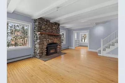 207 Pleasant Street, Milton, MA 02186 - Photo 4