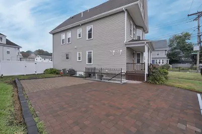 71 Cypress St #1, Watertown, MA 02472 - Photo 14