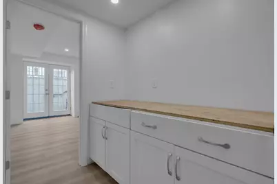 71 Cypress St #1, Watertown, MA 02472 - Photo 12