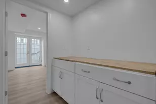 71 Cypress St, Watertown, MA 02472 - Photo 12