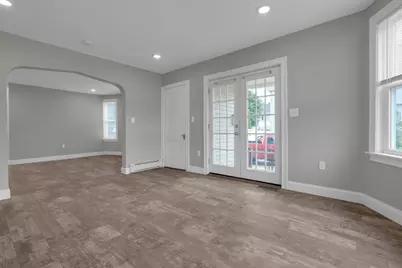 71 Cypress St #1, Watertown, MA 02472 - Photo 4