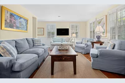39 Milk Street, Nantucket, MA 02554 - Photo 12