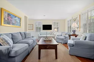39 Milk St, Nantucket, MA 02554 - Photo 12