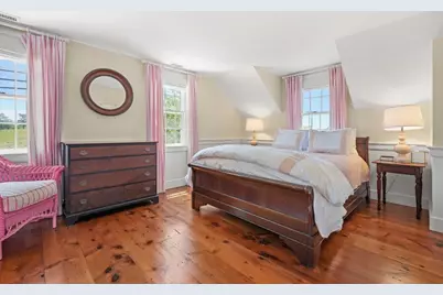39 Milk Street, Nantucket, MA 02554 - Photo 18