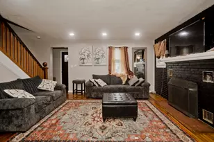 35 Merrimac Ave, Springfield, MA 01105 - Photo 14