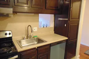 123 Elm St, Quincy, MA 02169 - Photo 6