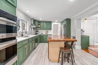 60 Taunton, Boston, MA 02136 - Photo 16