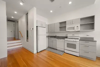 360 Newbury St #402, Boston, MA 02115 - Photo 6