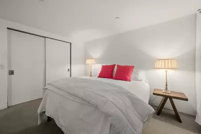 360 Newbury St #402, Boston, MA 02115 - Photo 6