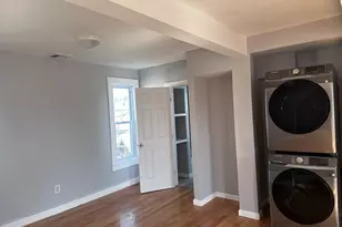 48 Hastings St, Lowell, MA 01851 - Photo 8