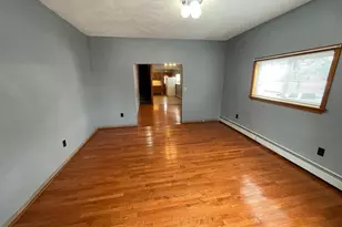 39 Franklin St, Woburn, MA 01801 - Photo 8