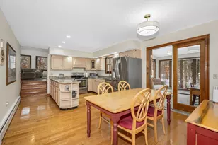 626 Forest St, North Andover, MA 01845 - Photo 8