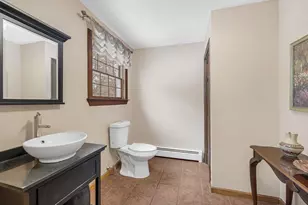 626 Forest St, North Andover, MA 01845 - Photo 12