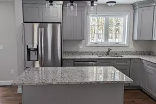508 Old County Rd, Wales, MA 01081 - Photo 10