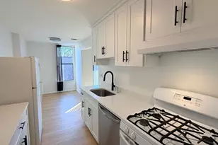 30 Shrewsbury Green Dr, Shrewsbury, MA 01545 - Photo 12