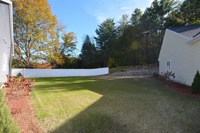 1 Depot Street Ext #3, Townsend, MA 01469 - Photo 4
