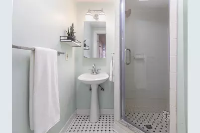 230 Commonwealth Ave, Boston, MA 02116 - Photo 36