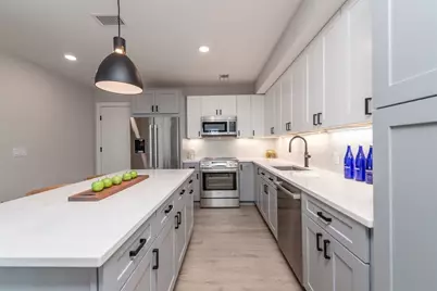 4-8 Frankin St #403, Boston, MA 02134 - Photo 6