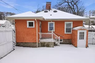 469 Loring Ave, Salem, MA 01970 - Photo 2