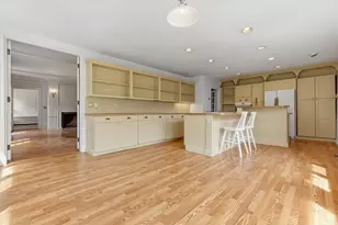 852 Hale St, Beverly, MA 01915 - Photo 24